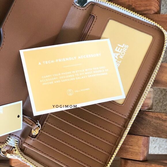 MICHAEL KORS Multifuntional cell phone wristlet wallet pocket book Vanilla Large - Picture 7 of 13